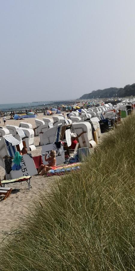 Zentrale Und Strandnahe Ferienwohnung In Kuehlungsborn Ost المظهر الخارجي الصورة